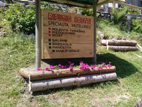 CartelloRifugio.jpg